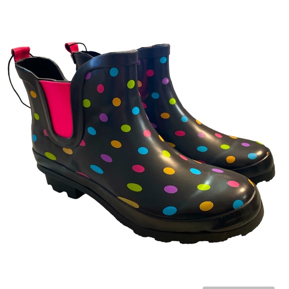 K KomFor Me Shoes - NWT K KomFor Me Colorful Polka Dot Rain Boots